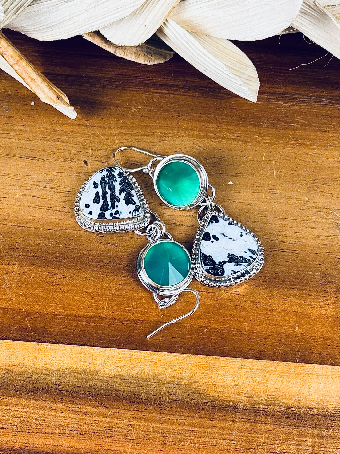 Black Feather Medicine Bow Agate and Green Onyx Earrings