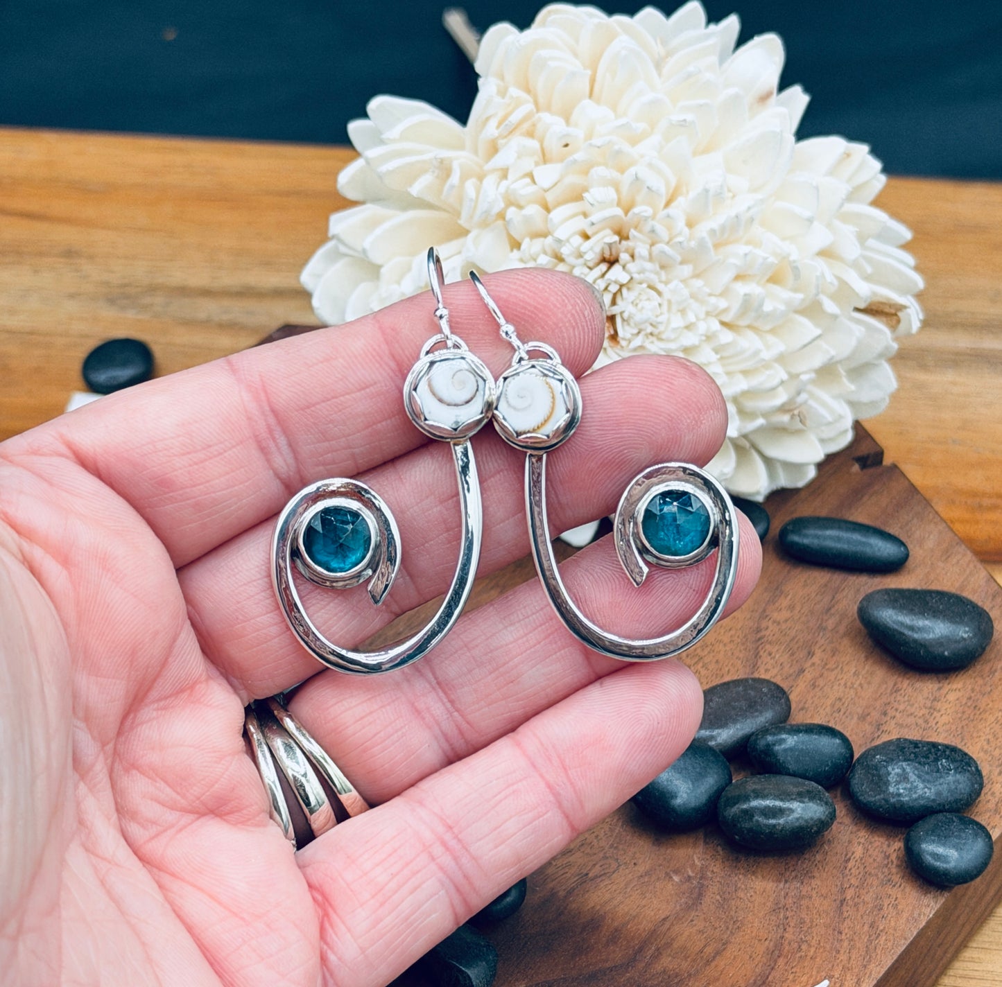 Kyanite and Shiva Shell Wave Earrings