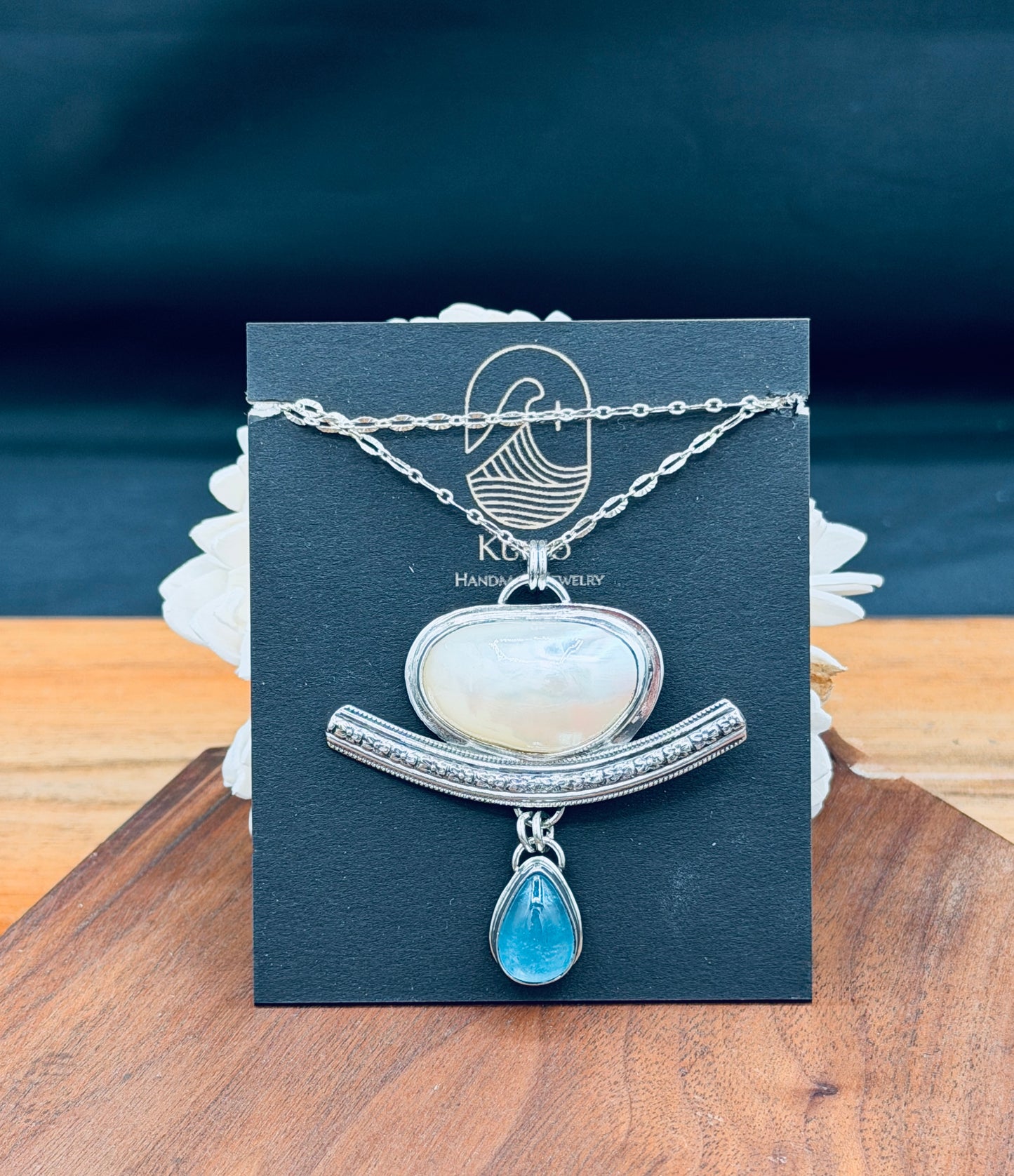 Mabe Pearl with High Grade Aquamarine Pendant