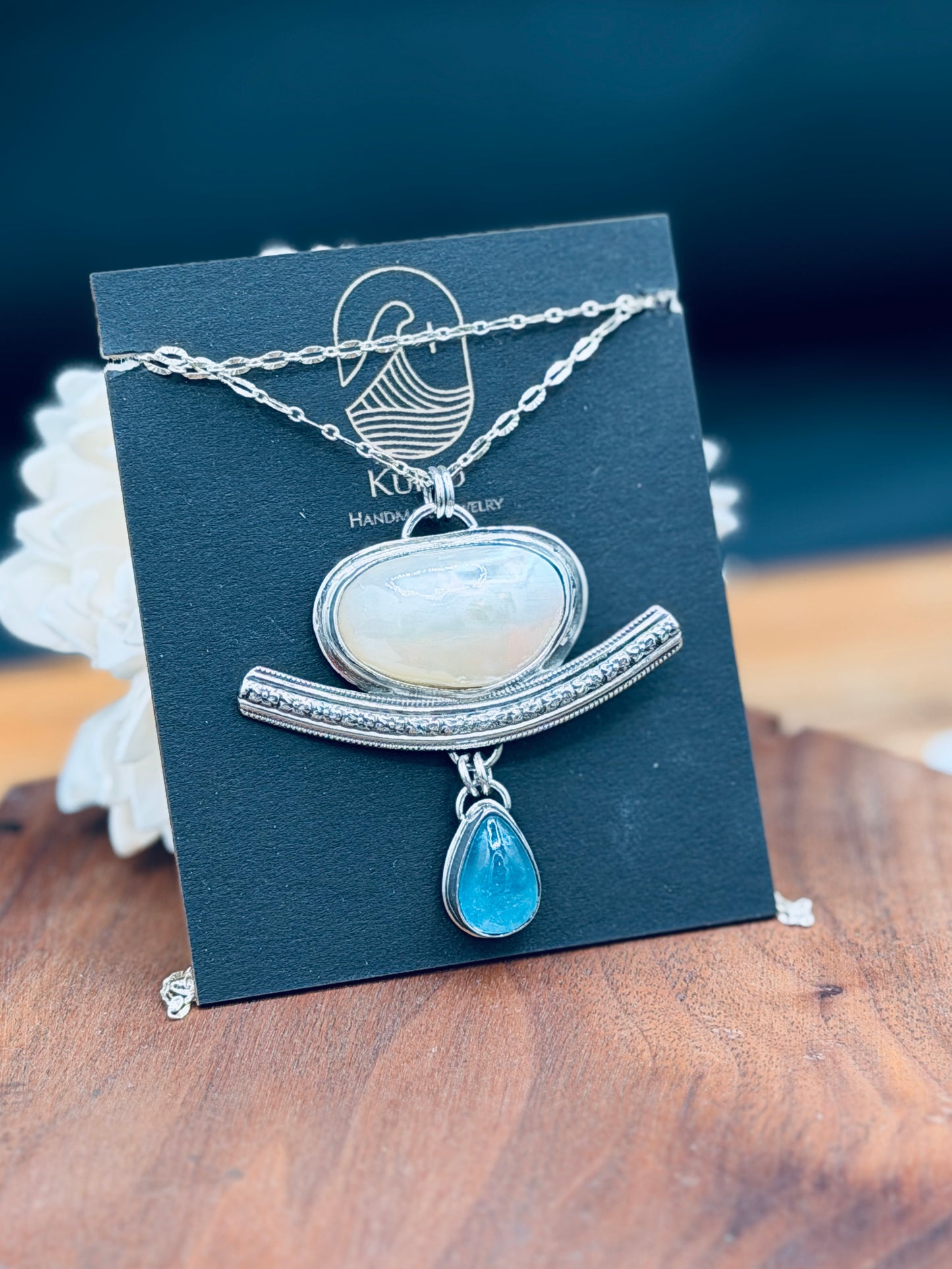 Mabe Pearl with High Grade Aquamarine Pendant