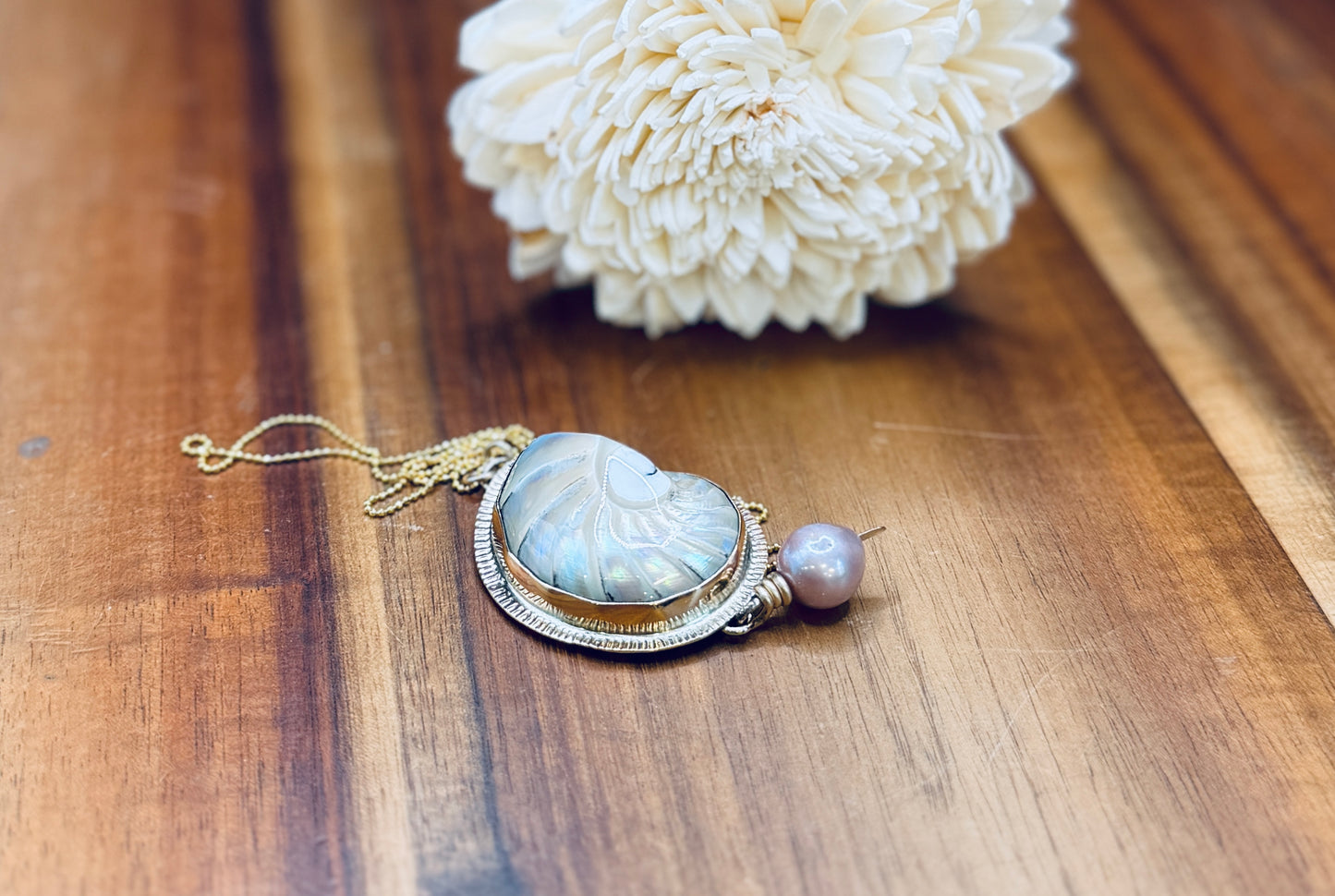 Pearlized Nautilus Shell with Pink Edison Pearl