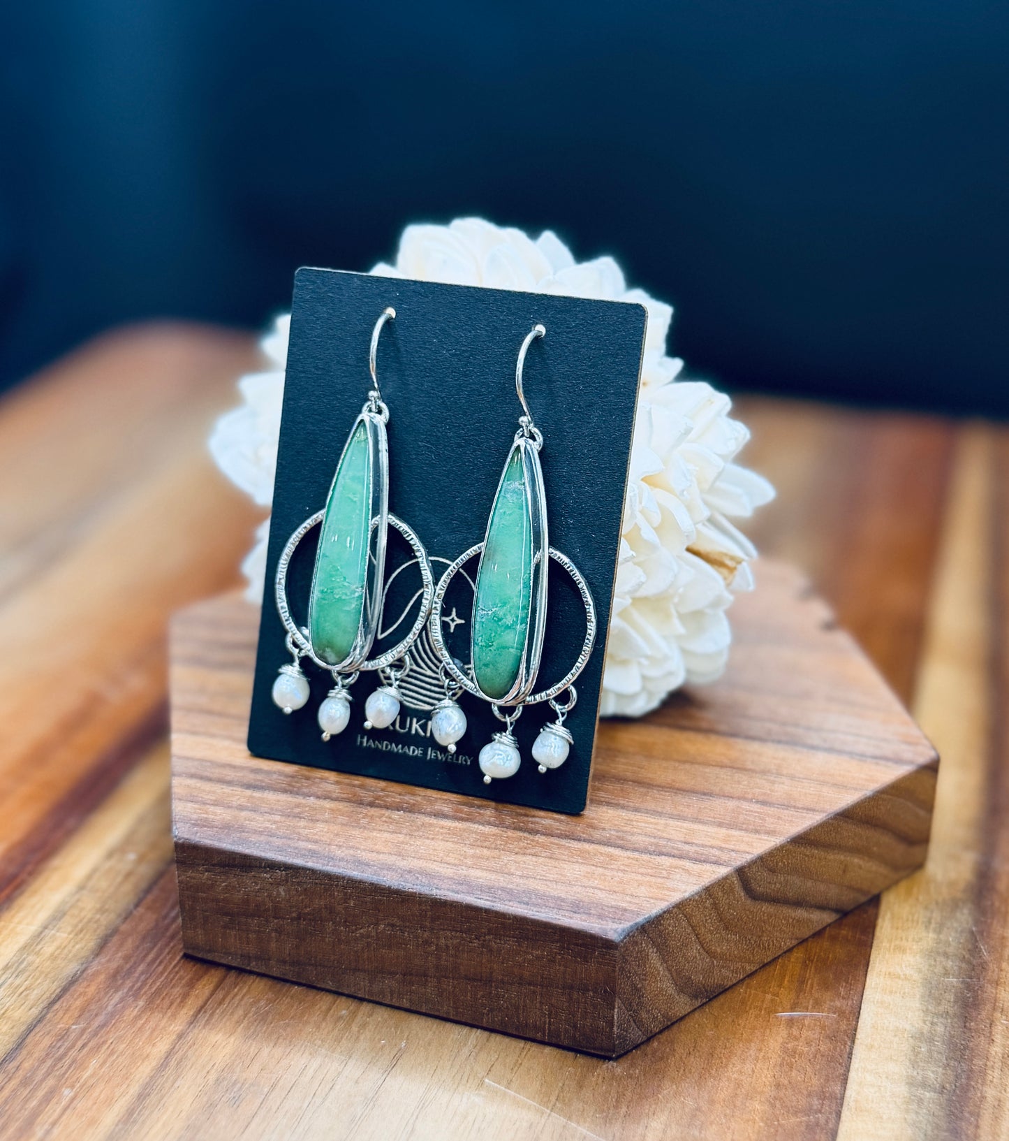 Sterling Silver Chrysoprase with white Pearl Earrings